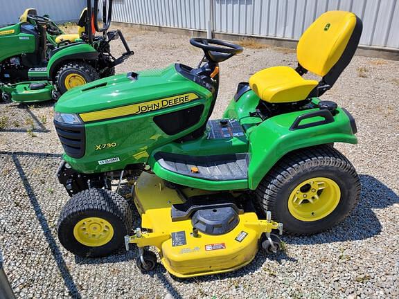 Image of John Deere X730 equipment image 1