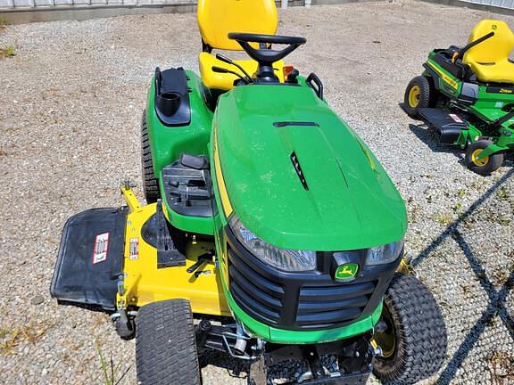 Image of John Deere X730 equipment image 3