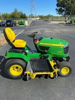 Image of John Deere X730 equipment image 3