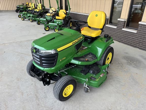Image of John Deere X734 Primary image