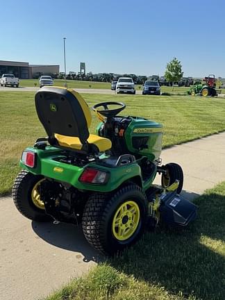 Image of John Deere X734 equipment image 2