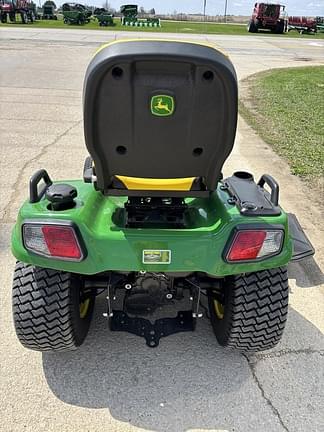Image of John Deere X734 equipment image 4