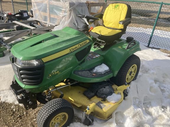 Image of John Deere X734 Image 0