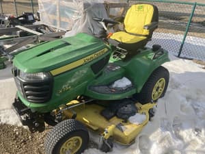 2022 John Deere X734 Image