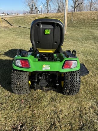 Image of John Deere X738 equipment image 4