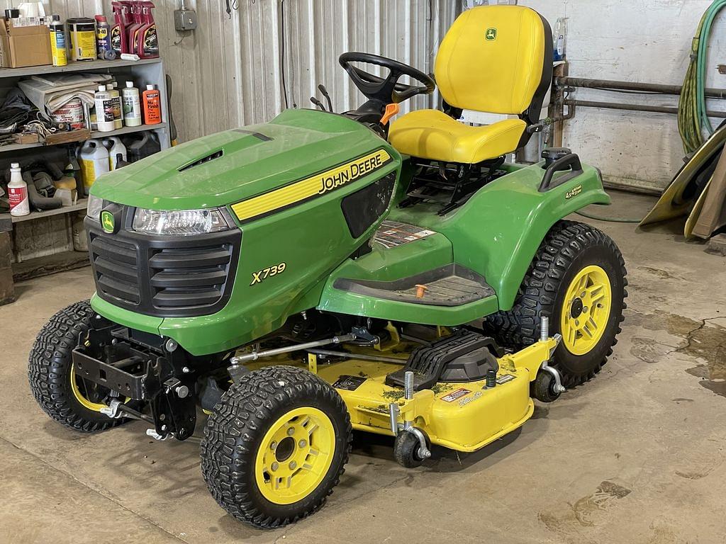 Image of John Deere X739 Primary Image
