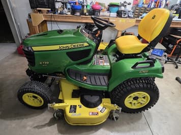 Main image John Deere X739
