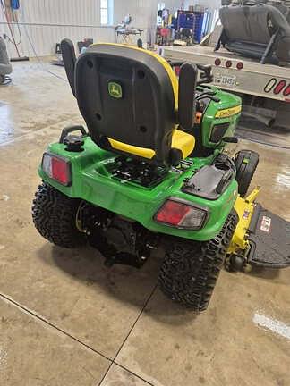Image of John Deere X739 equipment image 1