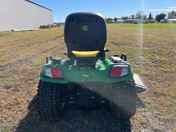 Image of John Deere X739 equipment image 3