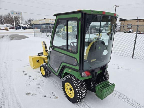 Image of John Deere X739 equipment image 2