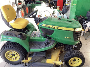 Main image John Deere X739