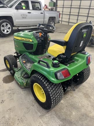 Image of John Deere X750 equipment image 3
