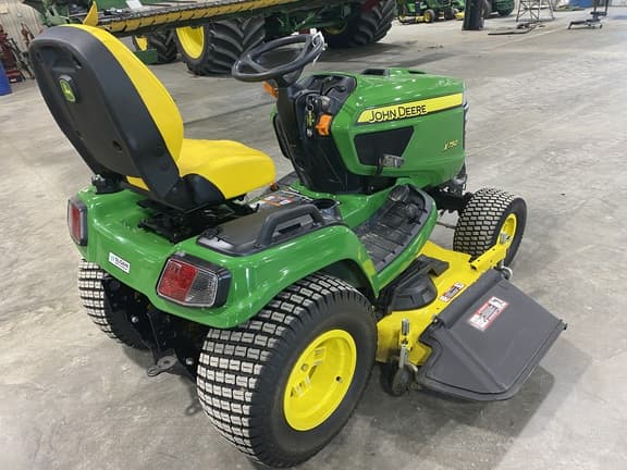 Image of John Deere X750 equipment image 2