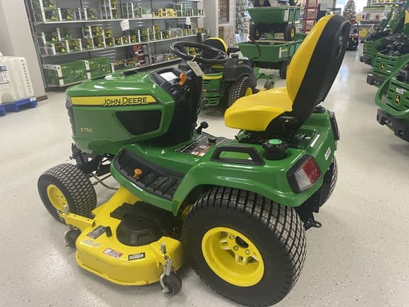 Image of John Deere X750 Primary image