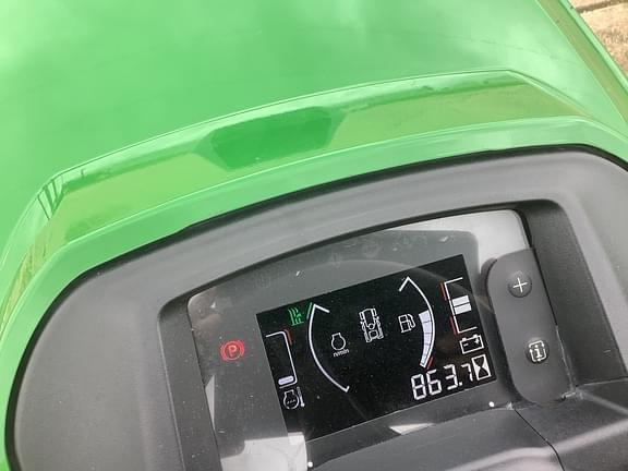 Image of John Deere X750 equipment image 4