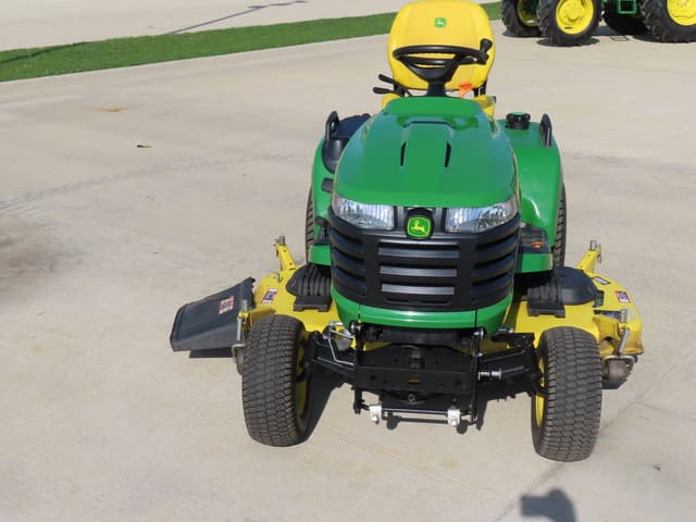 Image of John Deere X754 equipment image 2