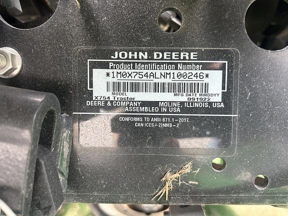 Image of John Deere X754 equipment image 2