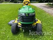 Thumbnail image John Deere X758 1