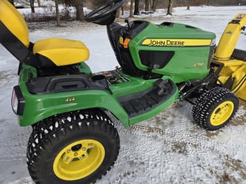 Main image John Deere X758