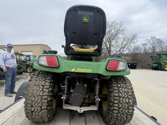 Image of John Deere X758 equipment image 4