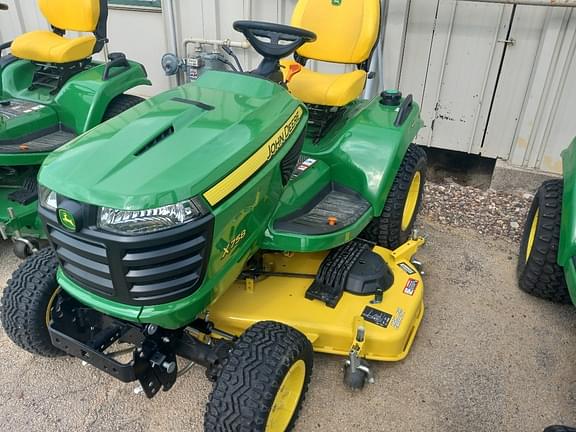 Image of John Deere X758 Primary image