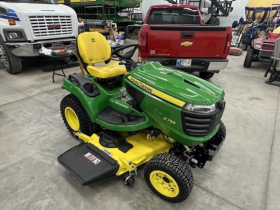 Image of John Deere X758 Primary image