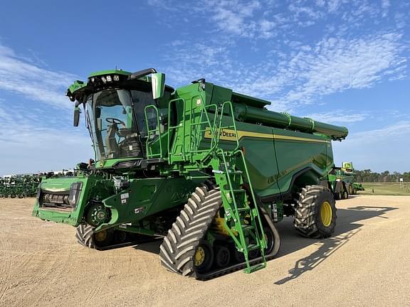 Image of John Deere X9 1000 Primary image