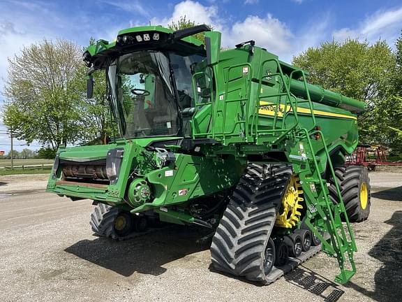 Image of John Deere X9 1000 Primary image