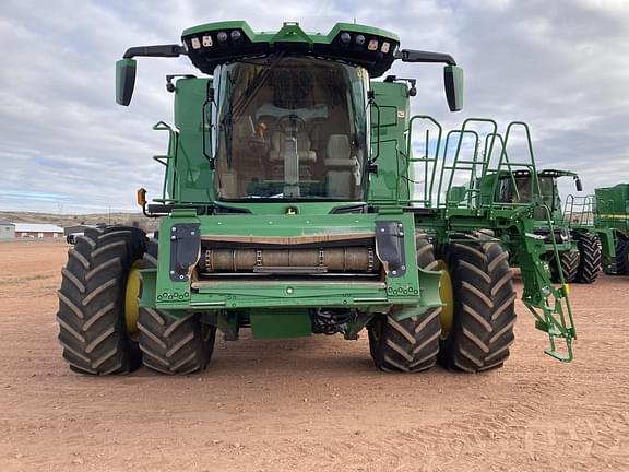 Image of John Deere X9 1000 equipment image 1