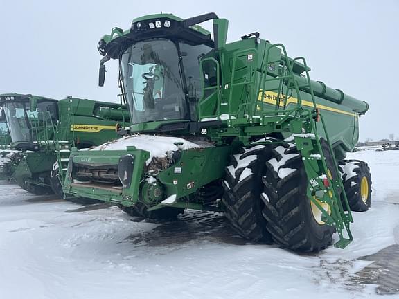 Image of John Deere X9 1000 equipment image 3