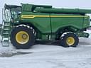 2022 John Deere X9 1000 Image