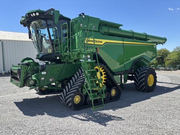 2022 John Deere X9 1000 Equipment Image0