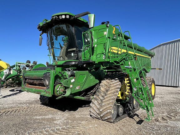 Image of John Deere X9 1000 Primary image