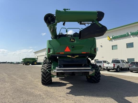 Image of John Deere X9 1000 equipment image 4