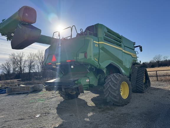 Image of John Deere X9 1000 equipment image 2