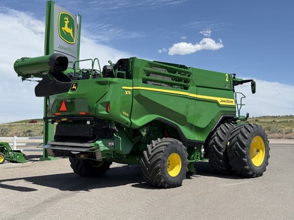 Image of John Deere X9 1000 equipment image 4