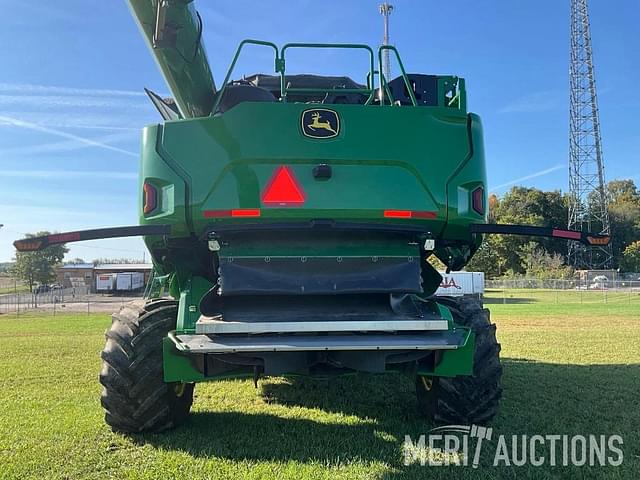 Image of John Deere X9 1000 equipment image 3