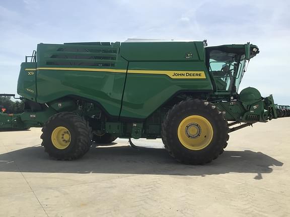 Image of John Deere X9 1000 equipment image 3