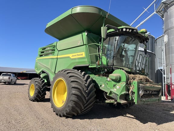 2022 John Deere X9 1000 Equipment Image0