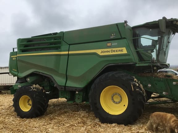 Image of John Deere X9 1000 equipment image 4