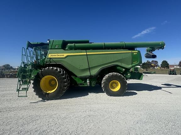 Image of John Deere X9 1000 Primary image