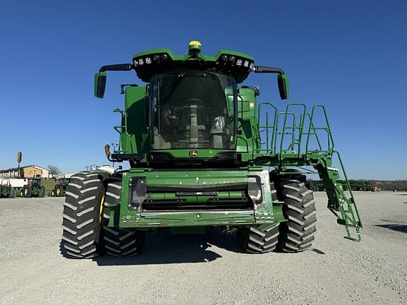 Image of John Deere X9 1000 equipment image 3