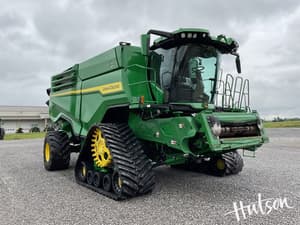 2022 John Deere X9 1000 Image