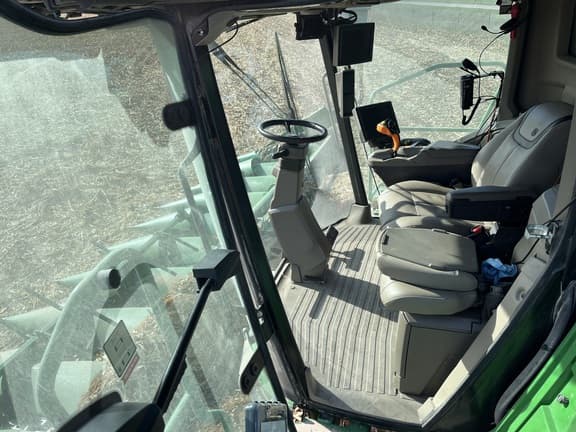 Image of John Deere X9 1000 Image 1