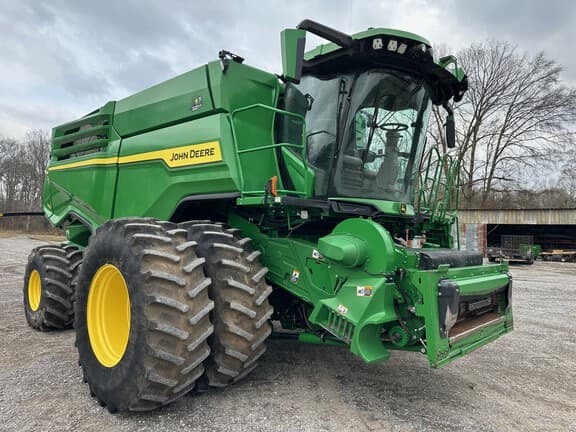 Image of John Deere X9 1100 equipment image 3