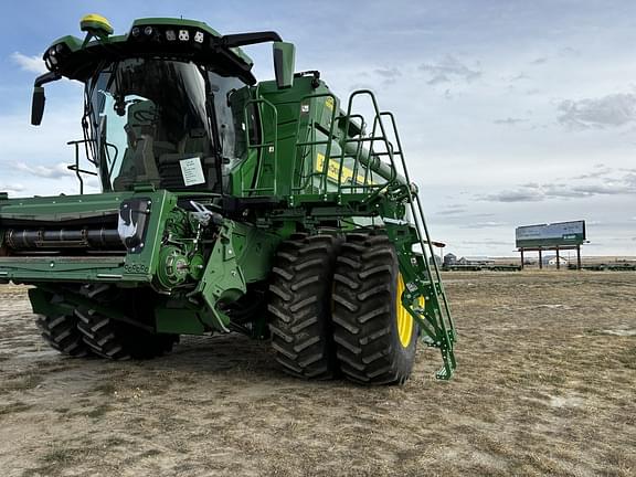 Image of John Deere X9 1100 equipment image 3