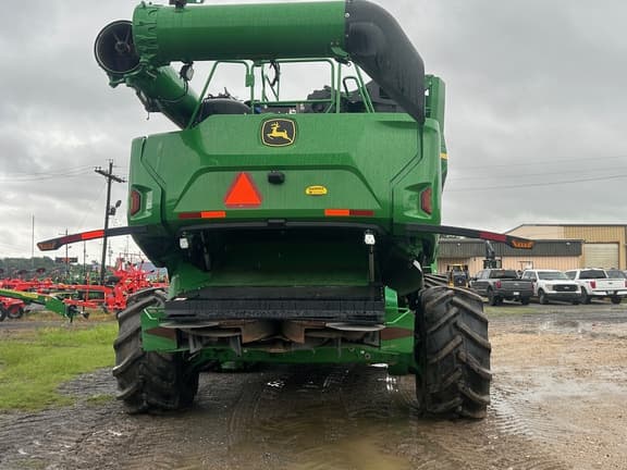 Image of John Deere X9 1100 equipment image 4