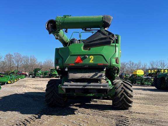 Image of John Deere X9 1100 equipment image 2