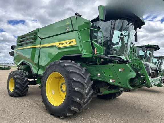 2022 John Deere X9 1100 Equipment Image0