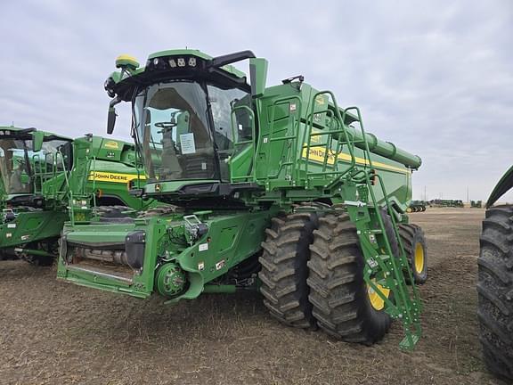 Image of John Deere X9 1100 equipment image 1